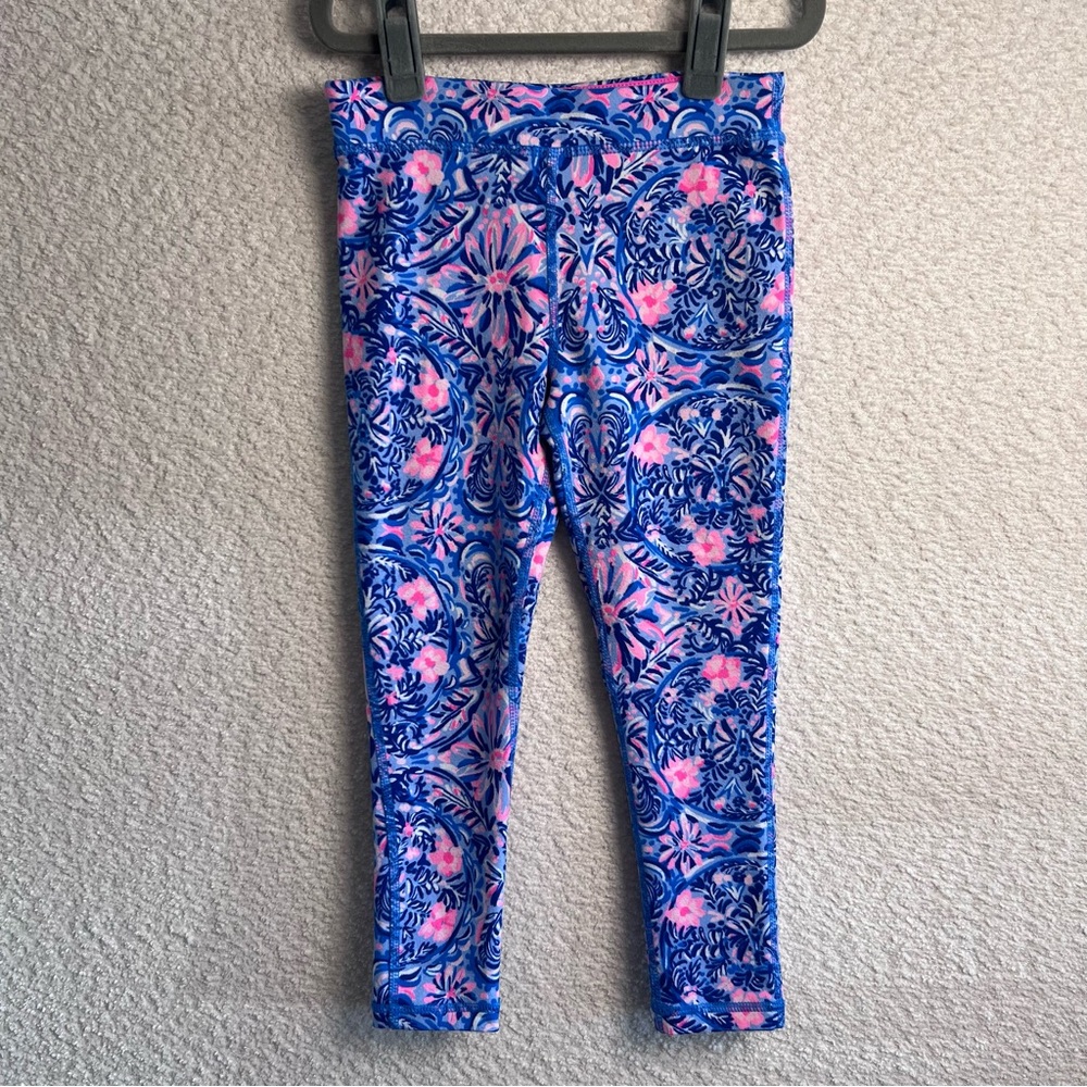 Lilly Pulitzer Girls Mini Weekender Peri‎ Takin It Easy Leggings Crop Size S 4/5